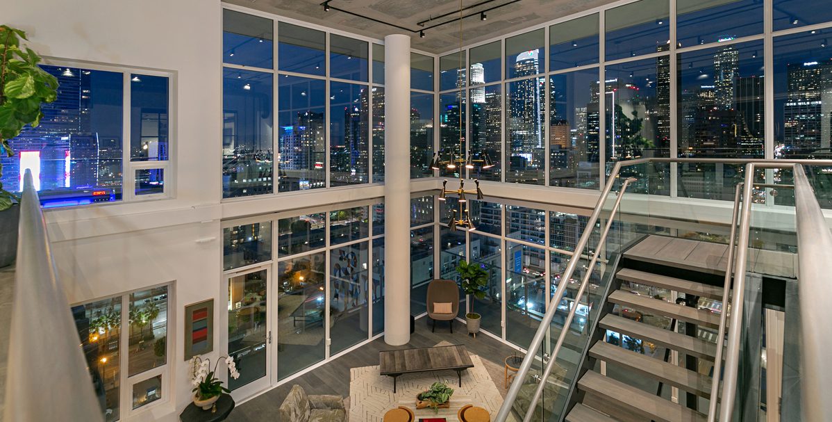 Skyline Penthouse w/ Soaring 30-Ft Ceilings