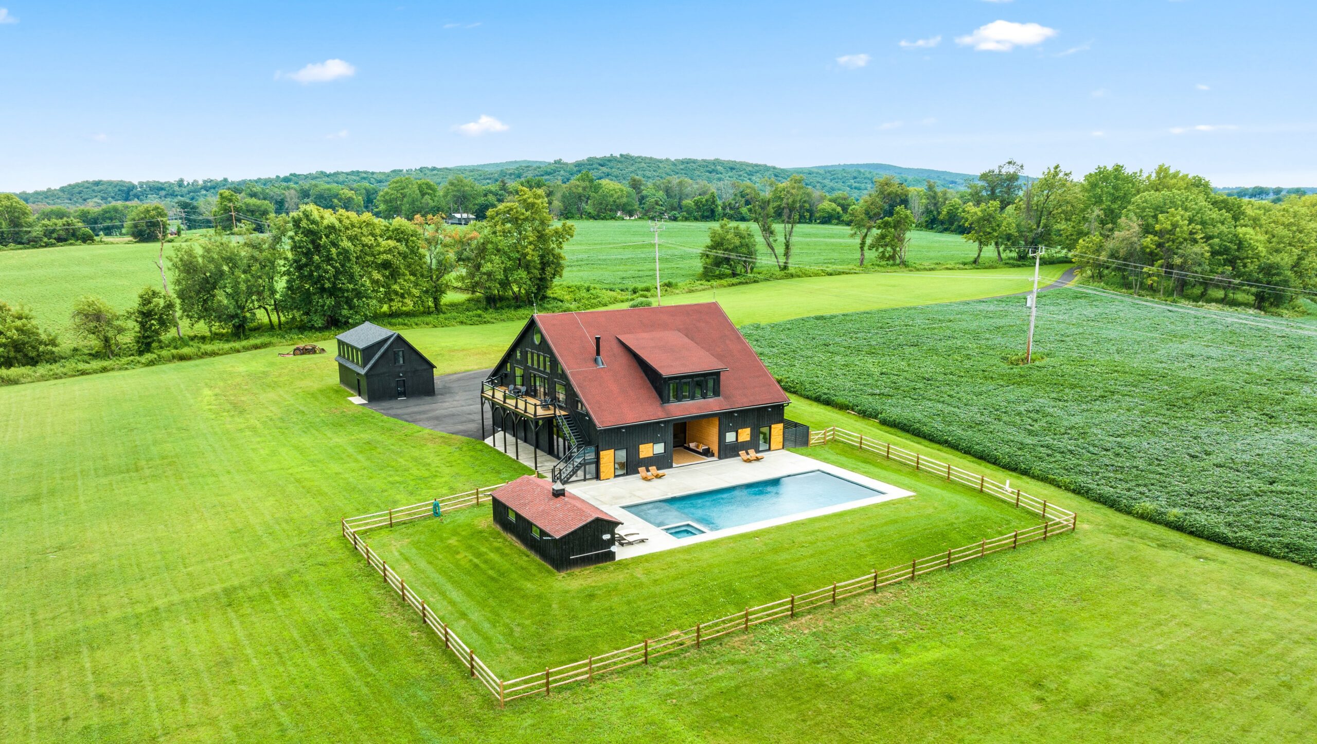 Modern Farmhouse on 89 Acres