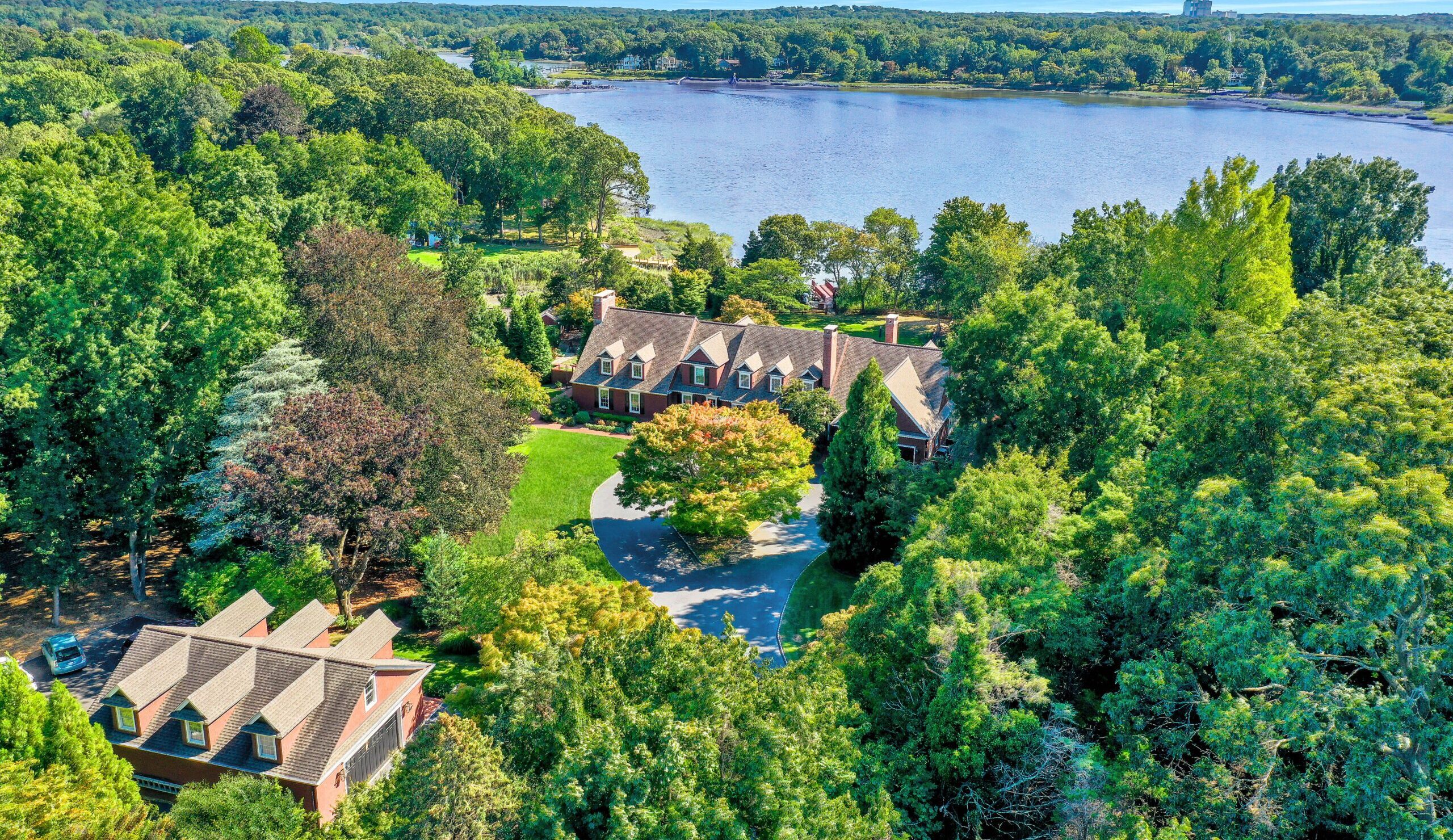 Secluded Long Island Waterfront